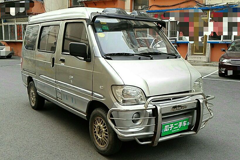 五菱之光 2009款 1.0 手动 6376e3 8座
