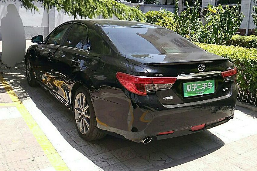 丰田锐志 2013款 2.5v 尚锐版