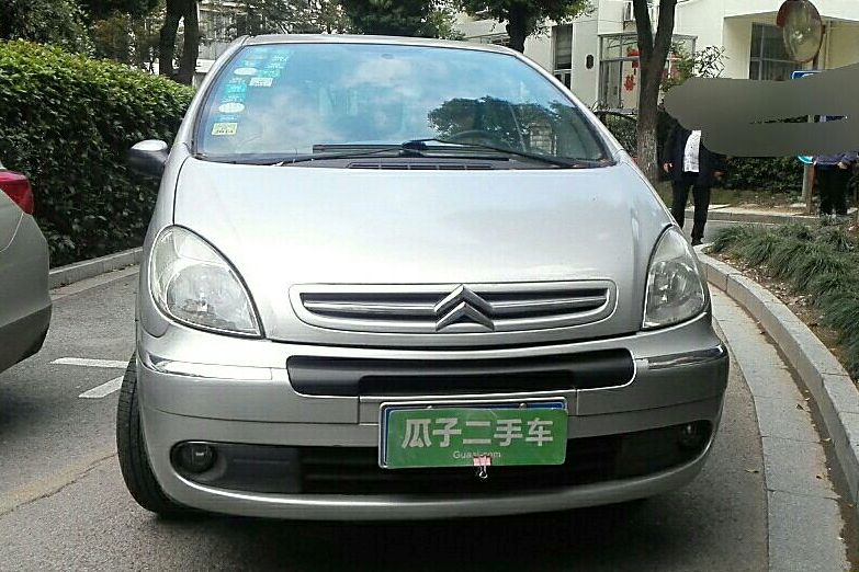 雪铁龙毕加索 2004款 2.0l 自动