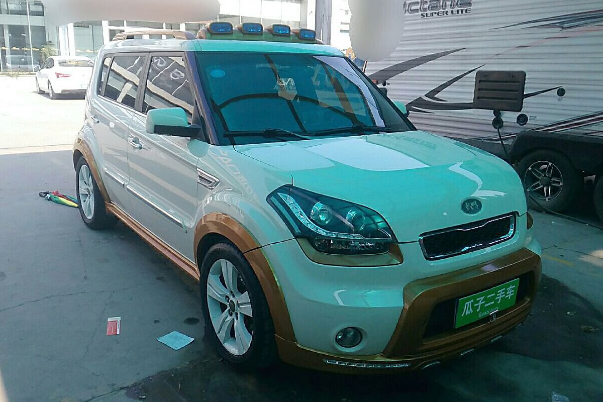 起亚秀尔 2013款 1.6l mt gl