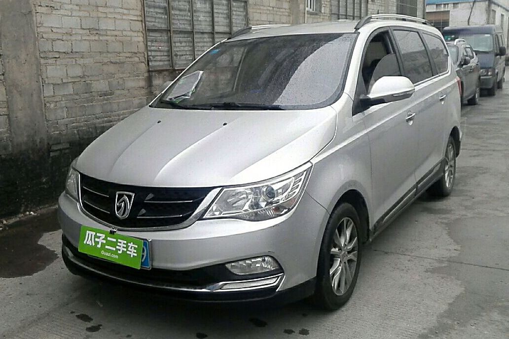 宝骏730 2016款 1.5l 手动标准型 7座