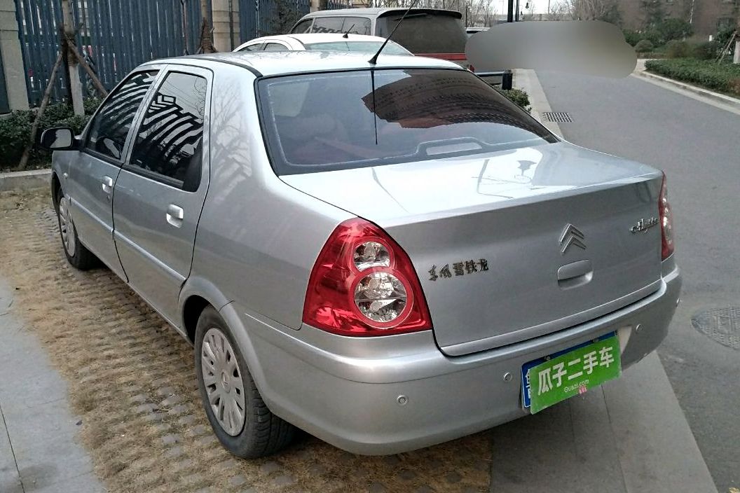 雪铁龙爱丽舍 2010款 三厢 1.6l 自动科技型