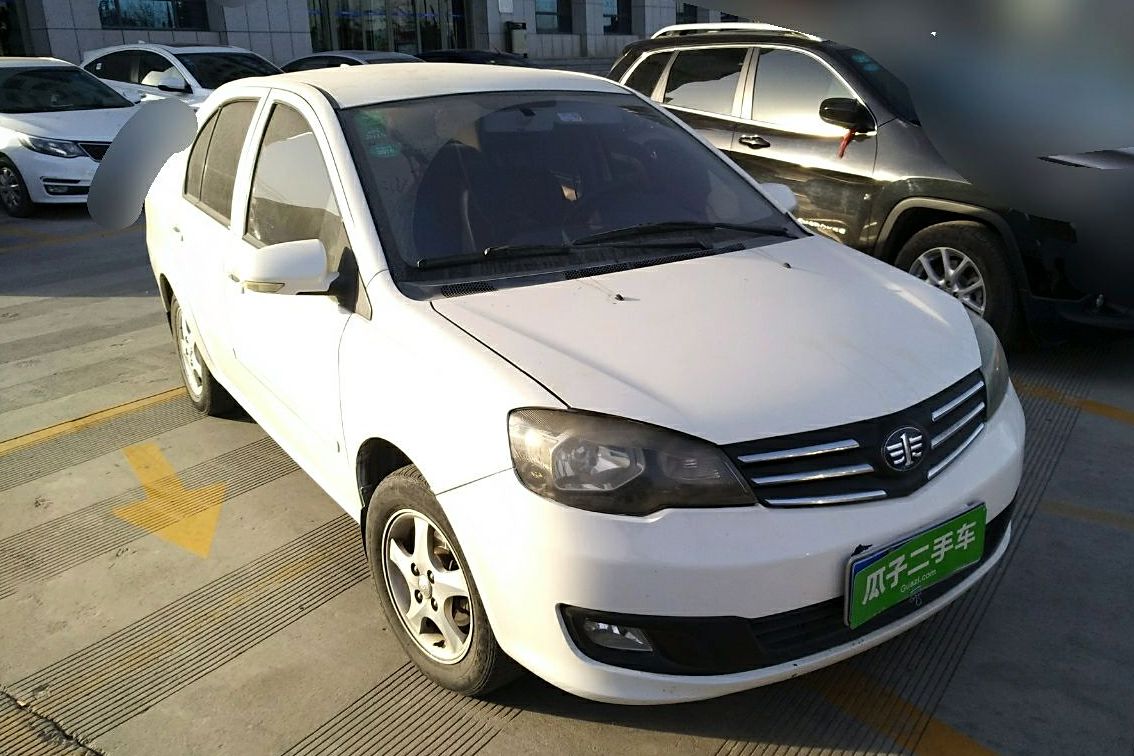 一汽威志v5 2012款 1.5l 手动精英型