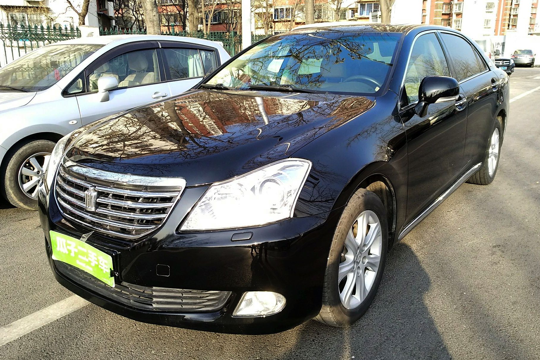 丰田皇冠 2010款 3.0l royal saloon