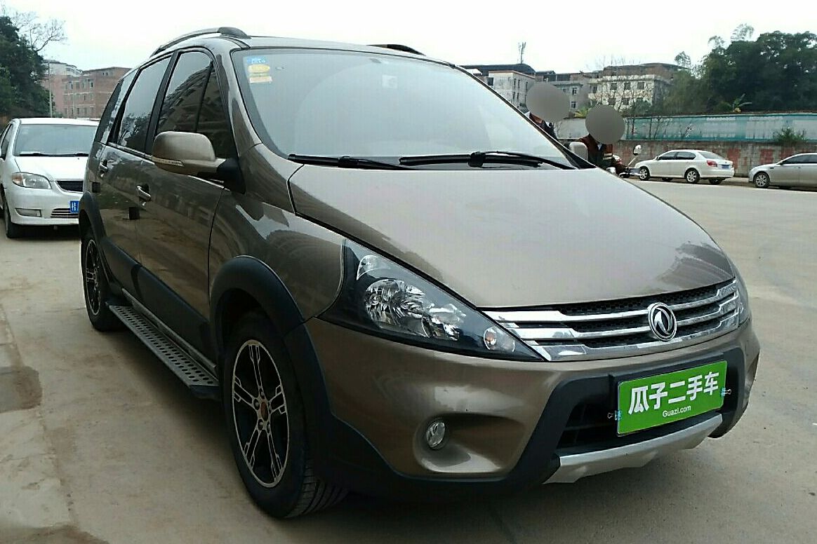 东风风行景逸suv 2012款 1.6l 尊享型