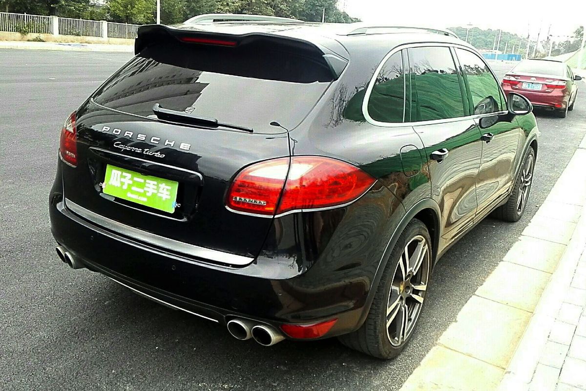 2010款卡宴turbo,2020款卡宴turbo 保时捷cayenne 2011款 cayenne turbo 4.8t