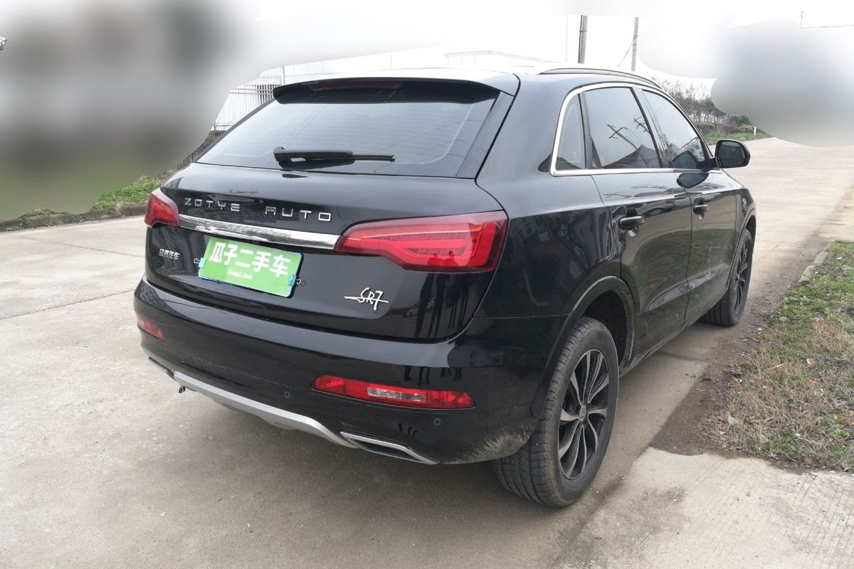 众泰sr7 2016款 1.5t 手动魔方之心版 国v