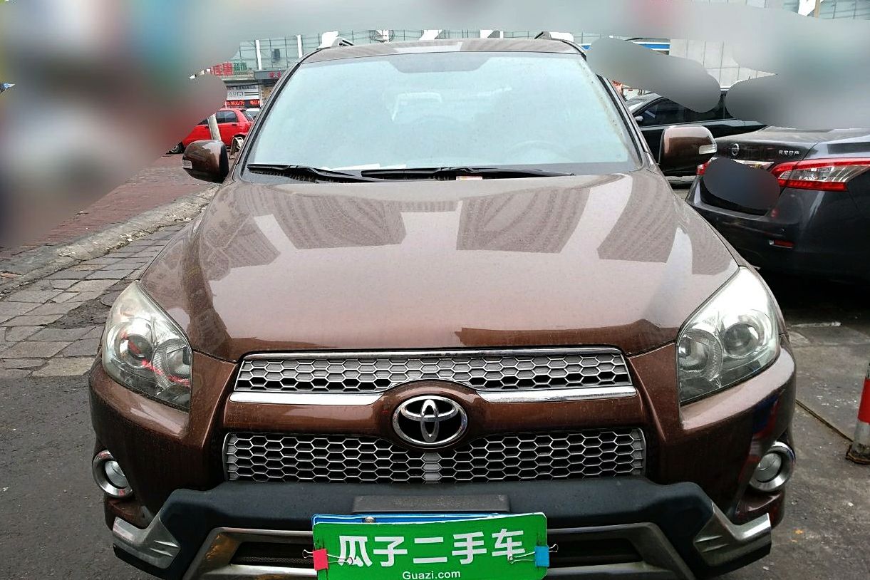 丰田rav4 2012款 炫装版 2.0l 自动四驱