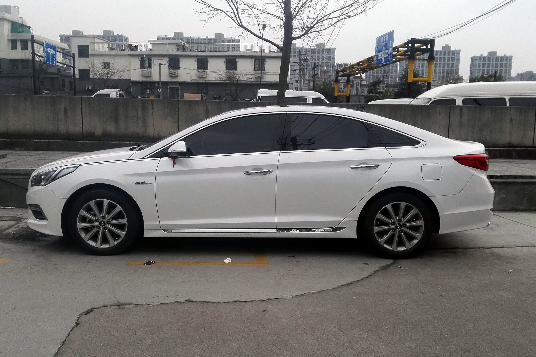现代索纳塔九 2015款 1.6t gls智能型