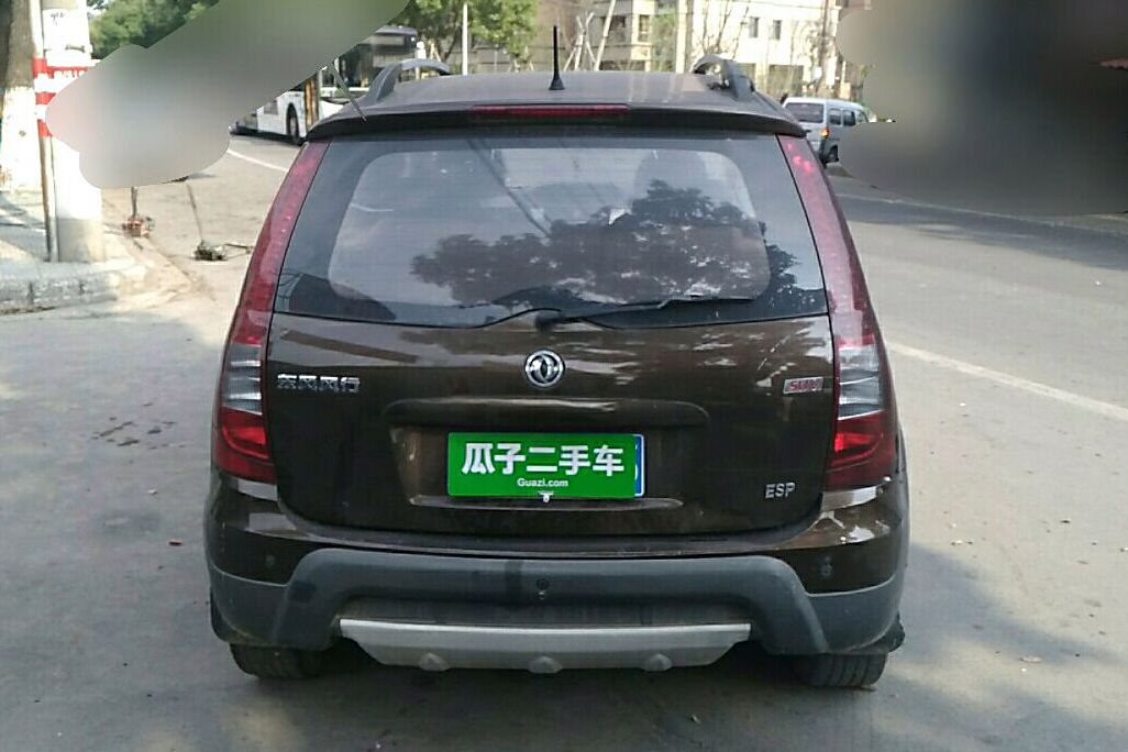 东风风行景逸suv 2012款 1.6l 豪华型