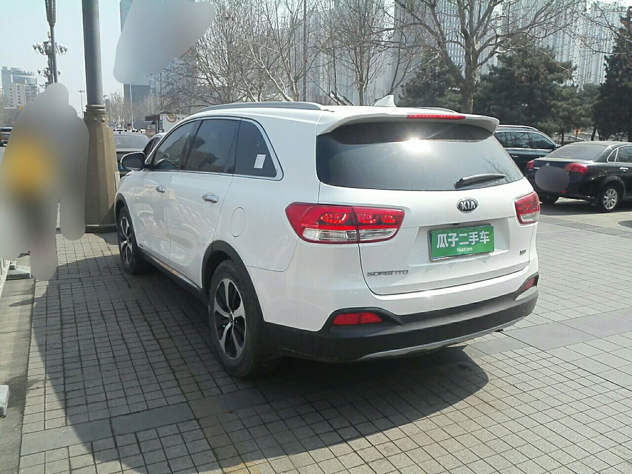 起亚索兰托l 2015款 索兰托l 2.4l 汽油4wd精英版 7座 国v(进口)