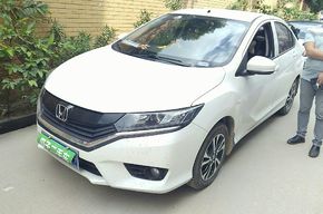 本田哥瑞噪音乞丐版和新桑塔纳乞丐版哪个车女王小舒适度和类似性高重生操控黑道手动图片