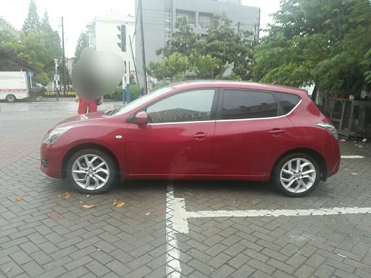 日产骐达 2011款 1.6t m-cvt致酷版