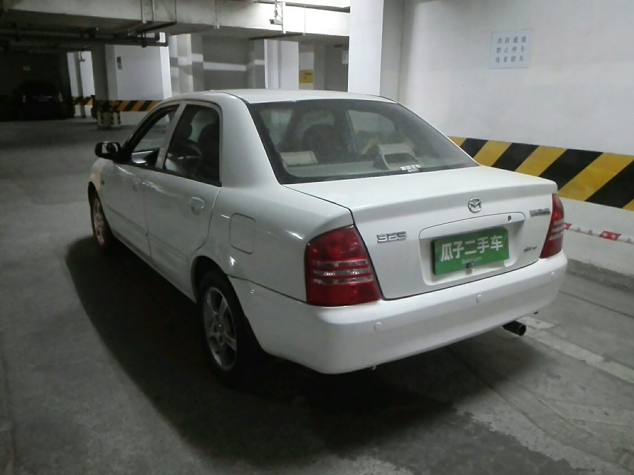 2005款 1.6l zm 马自达323 手动天窗