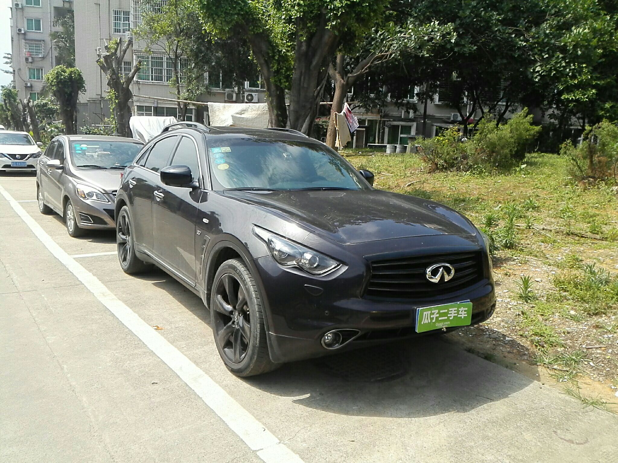 英菲尼迪qx70 2015款 3.7l 绝影版(进口)