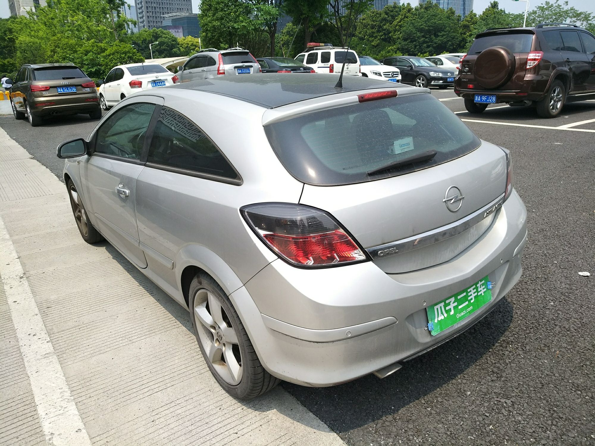 欧宝雅特 2005款 1.8 豪华型