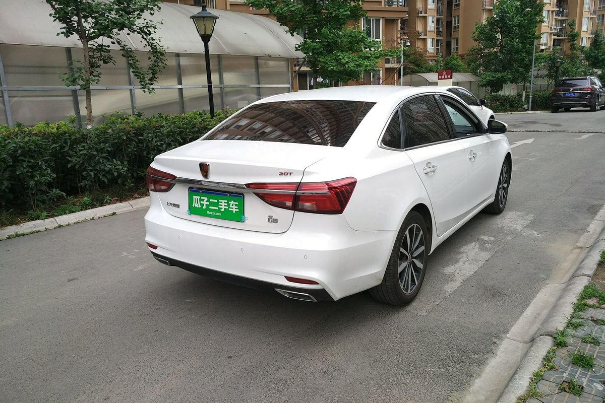 荣威i62018款20t自动旗舰版兰德酷路泽2019款图片图片