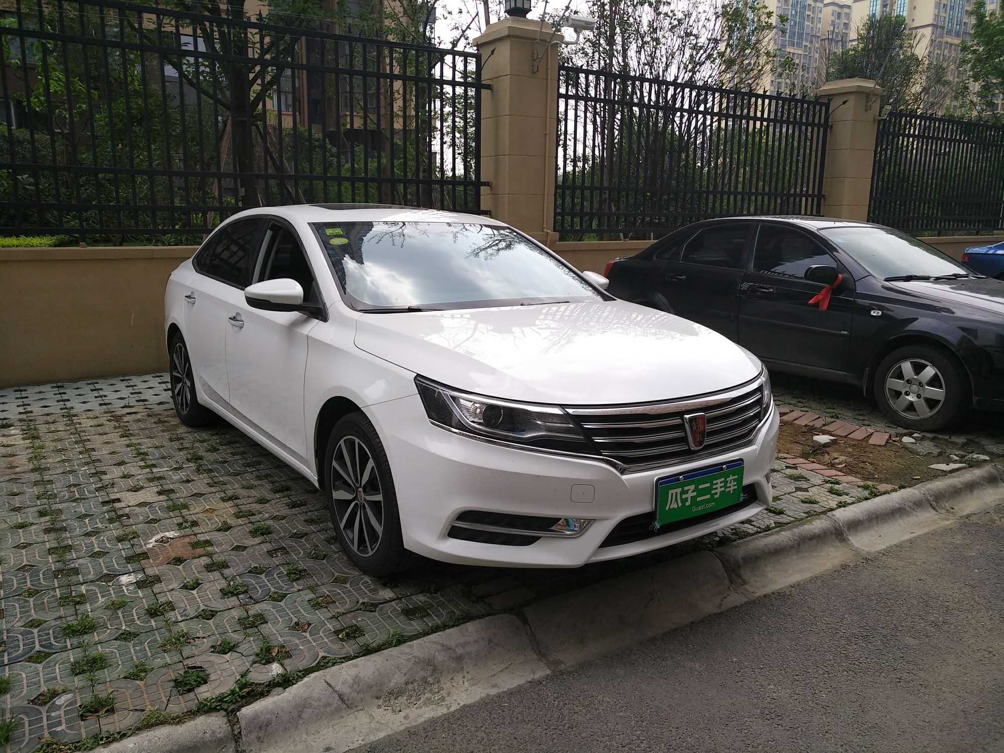 荣威i6 2018款 20t 自动旗舰版