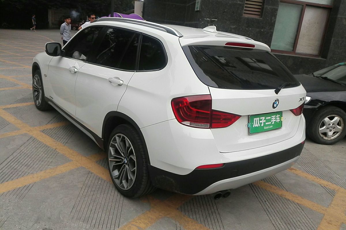宝马x1xdrive28i,宝马x1xdrive25i 宝马x1 2012款 xdrive28i(进口)