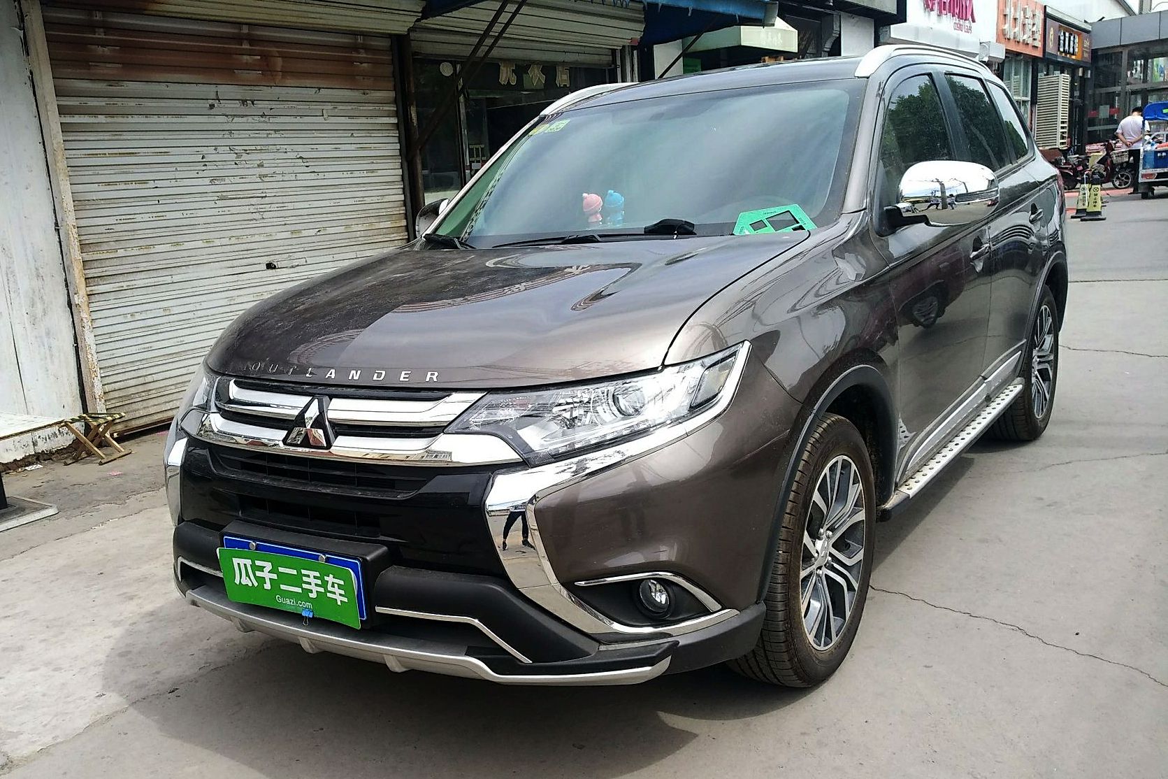 三菱 欧蓝德 2018款 2.0l 两驱嘉乐版 7座