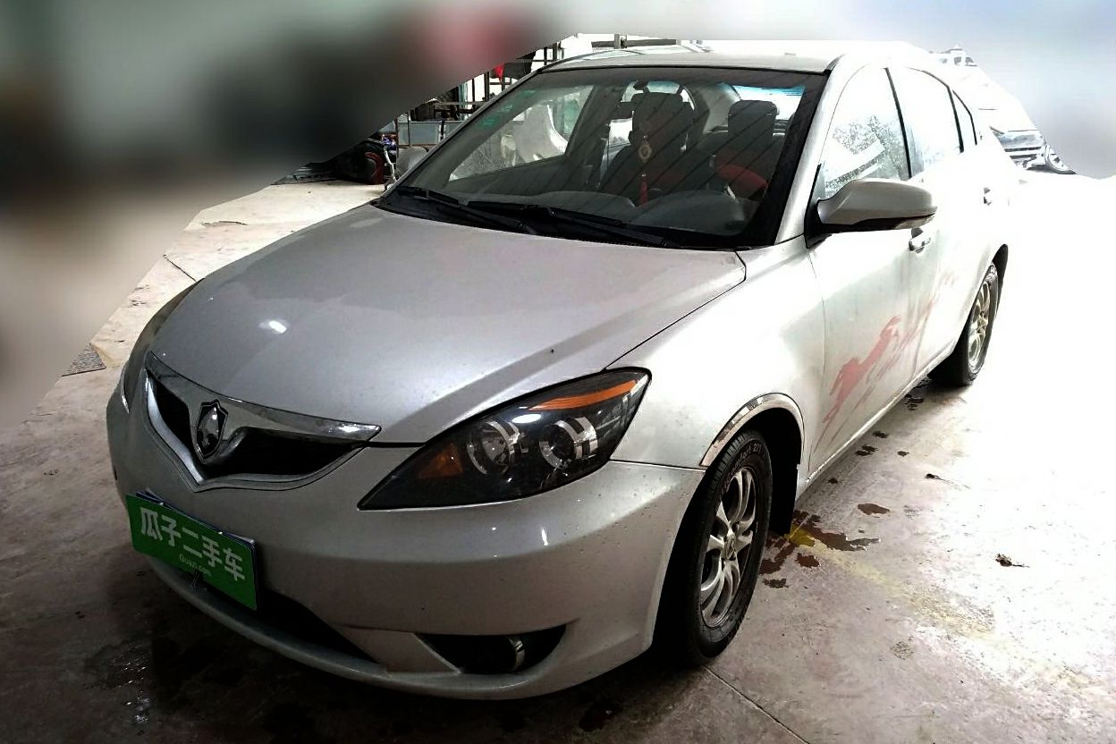 长安 悦翔 2009款 三厢 1.5l 手动豪华型
