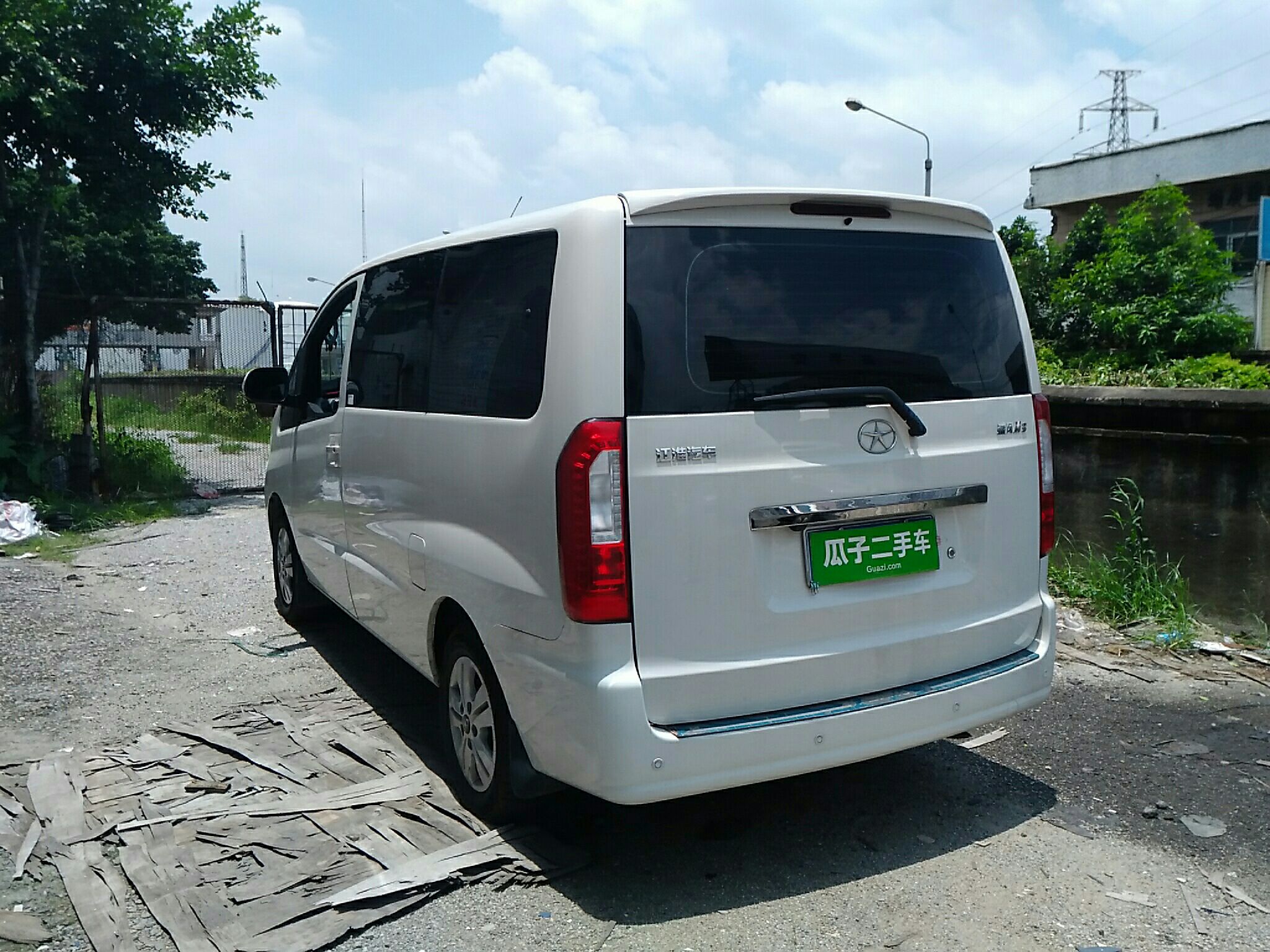 江淮 瑞风m3 2016款 宜家版 1.6l 豪华智能型