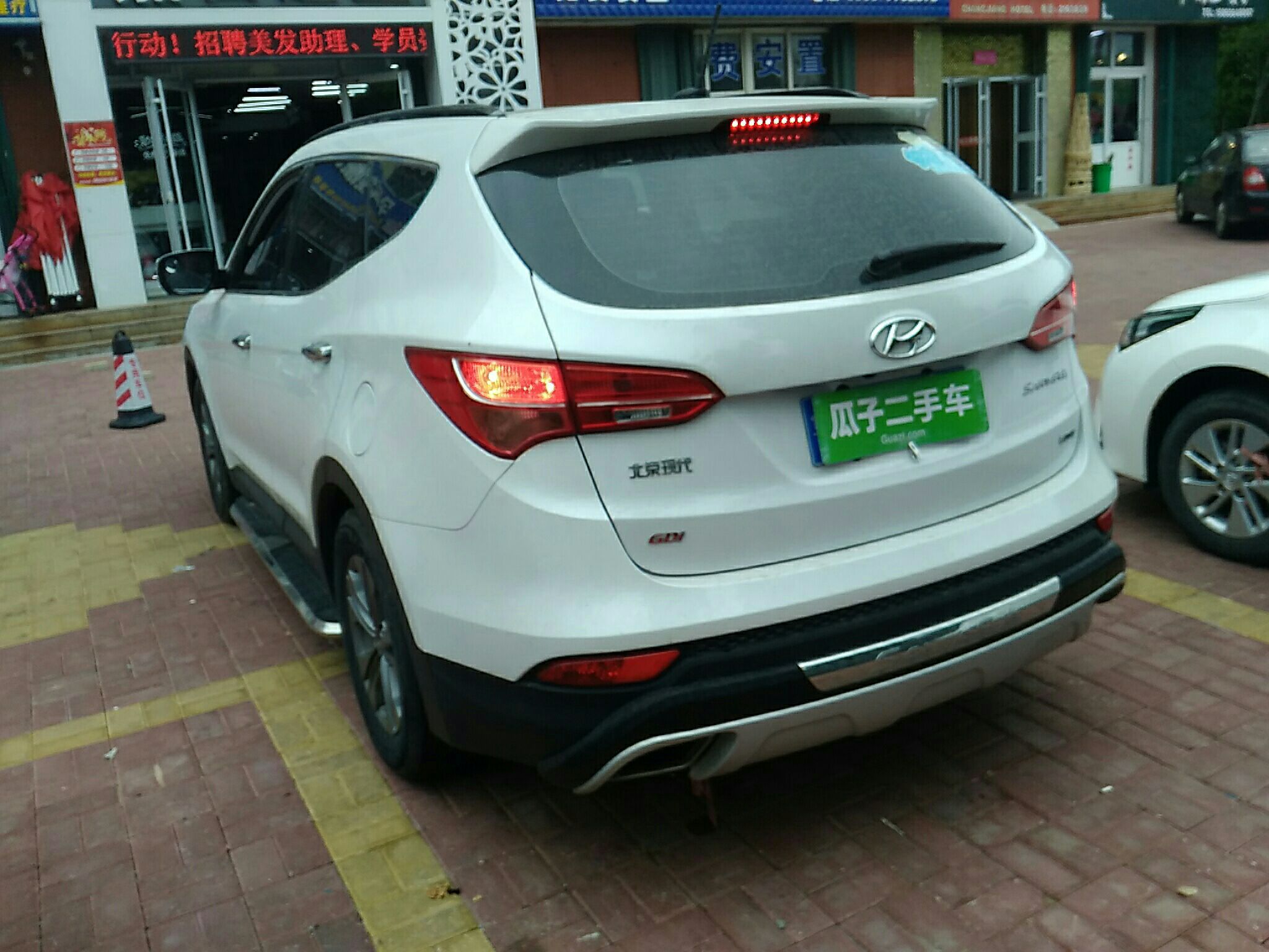 现代 全新胜达 2015款 2.4l 自动四驱智能型 5座