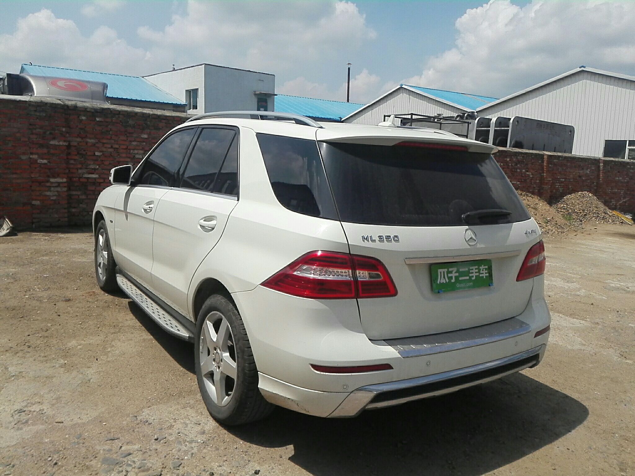 奔驰m级 ml350 [进口] 2012款 3.5l 自动 汽油 豪华型