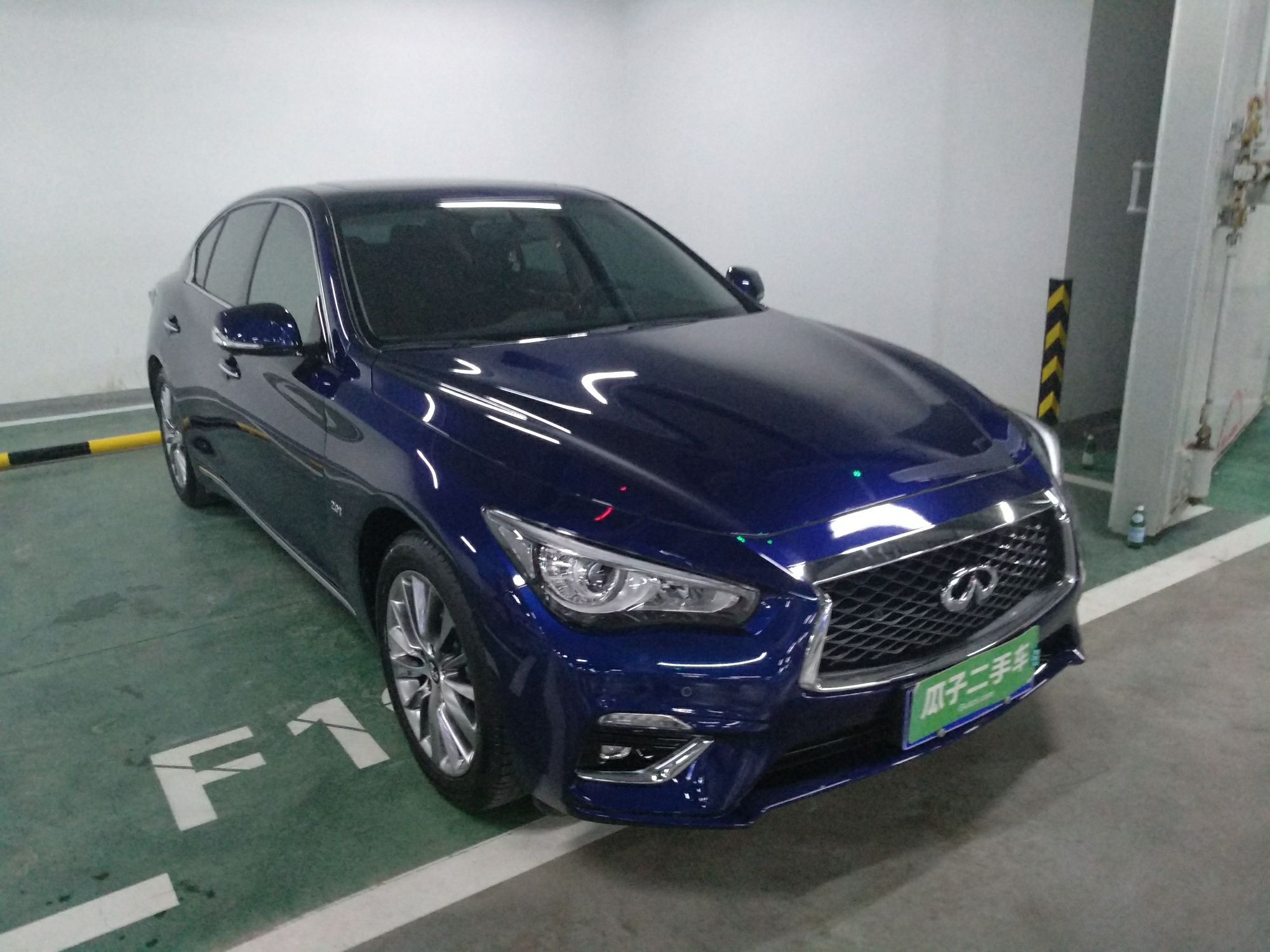 英菲尼迪q50l 2018款 2.0t 进享版