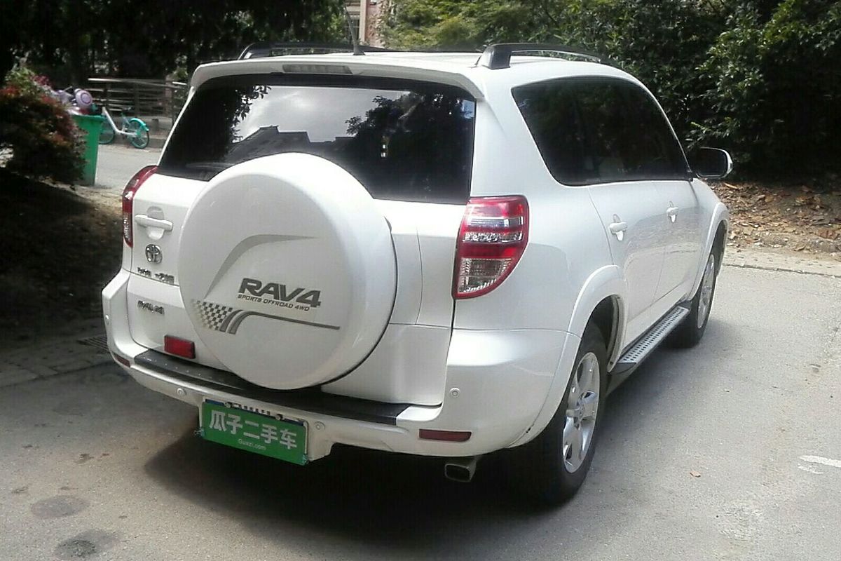 rv4丰田2011款,rv4丰田2020款图 丰田rav4 2011款 2.0l 自动豪华版
