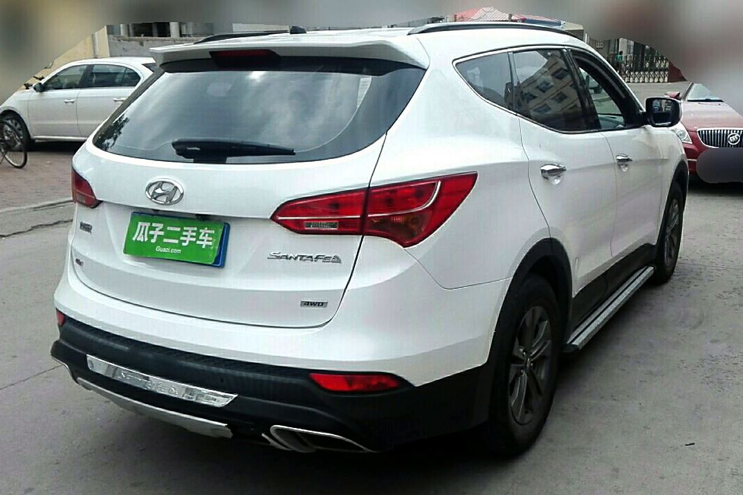 现代 全新胜达 2013款 2.4l 自动四驱智能型