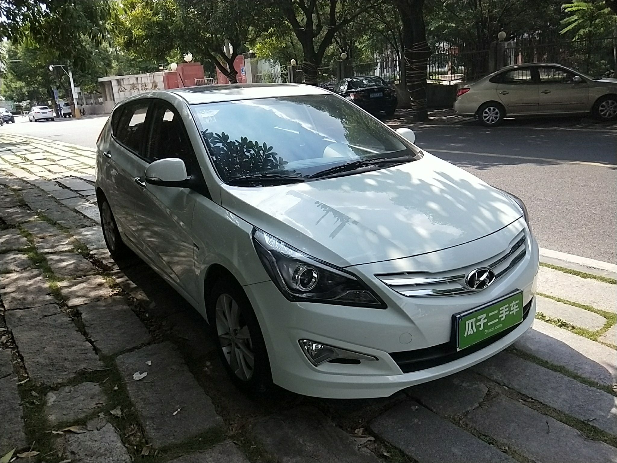 现代 瑞奕 2014款 1.6l 自动top