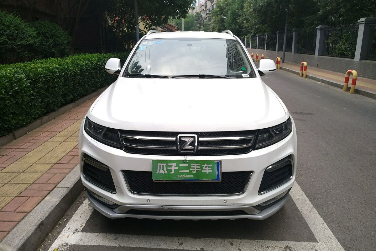 众泰t600 2016款 运动版 1.5t 手动豪华型