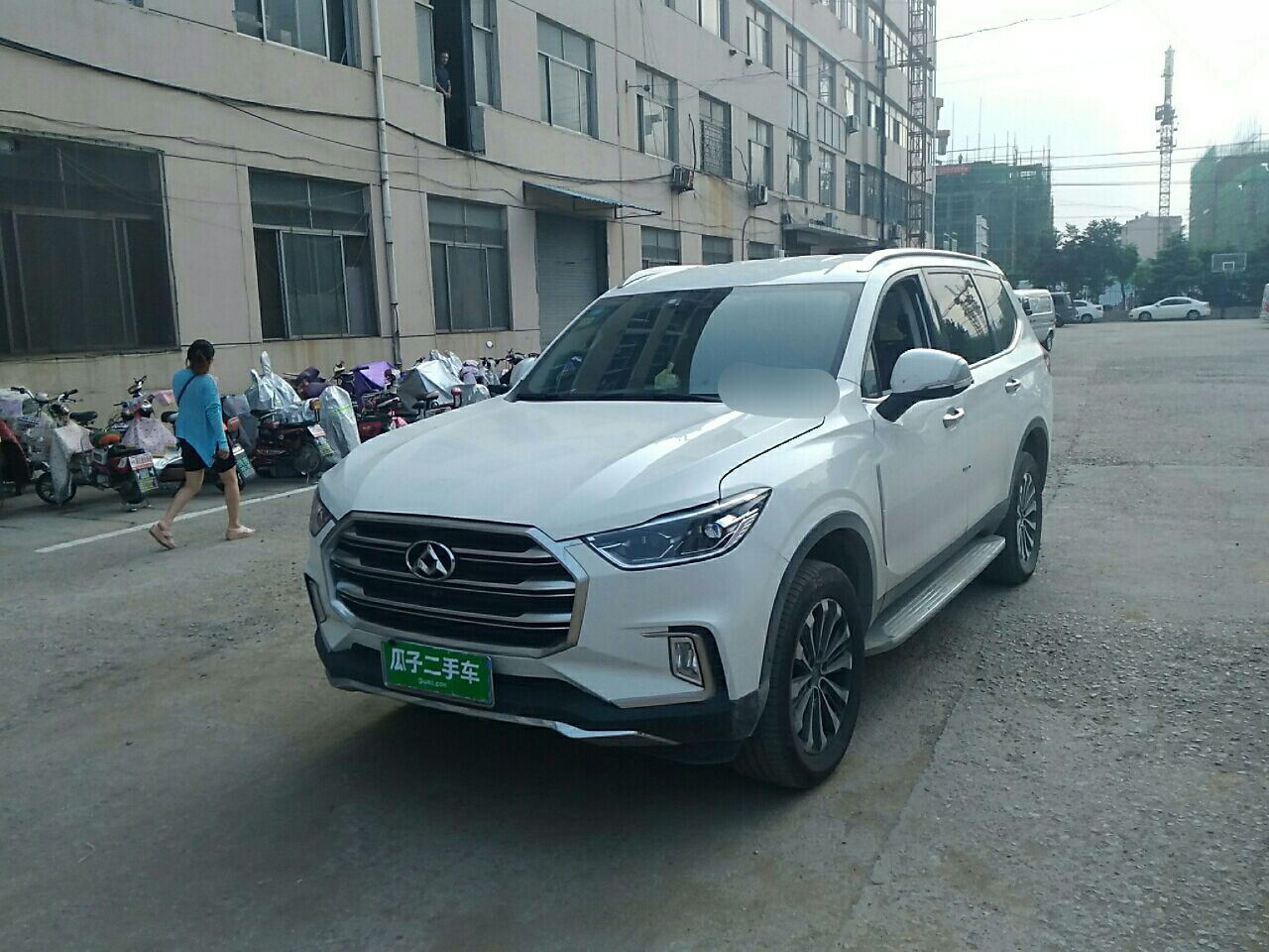上汽大通 大通d90 2017款 2.0t 自动四驱 天狼星