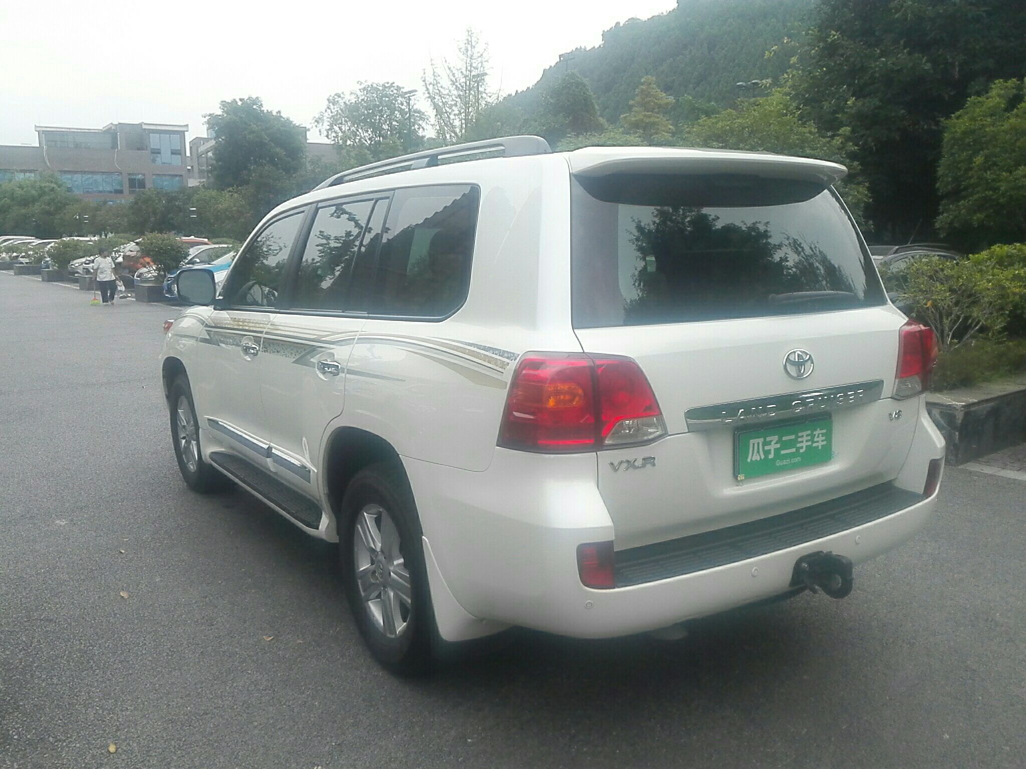 兰德酷路泽 丰田陆地巡洋舰 5.7 v8