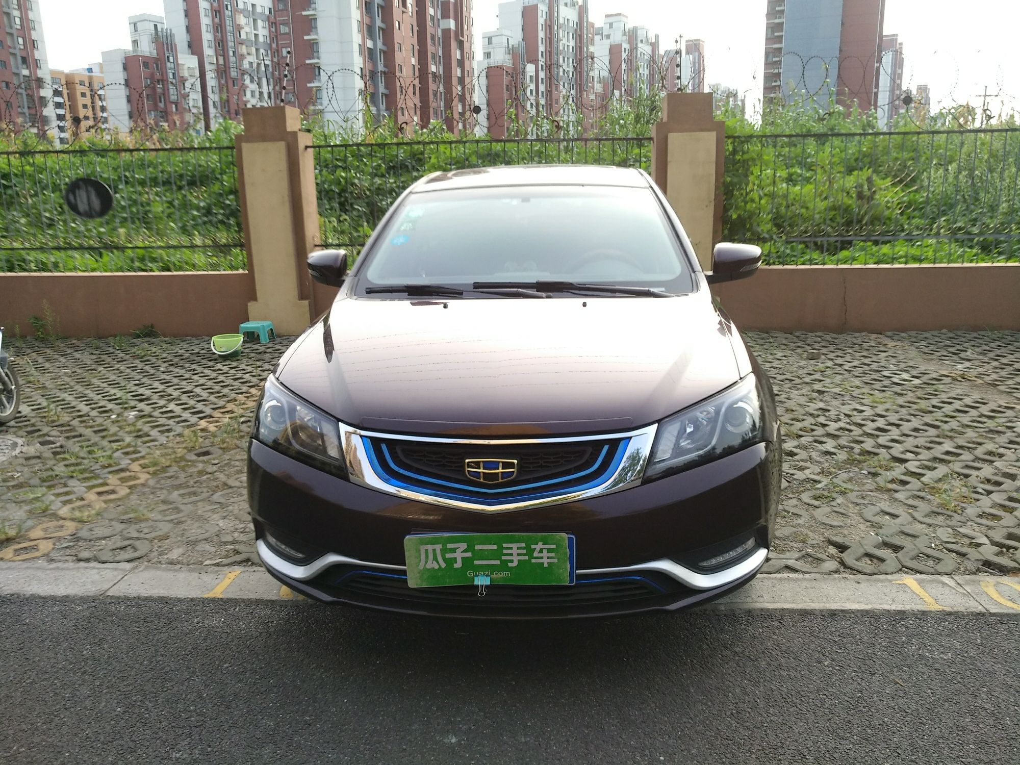 吉利帝豪ev16款 ev吉利帝豪配件