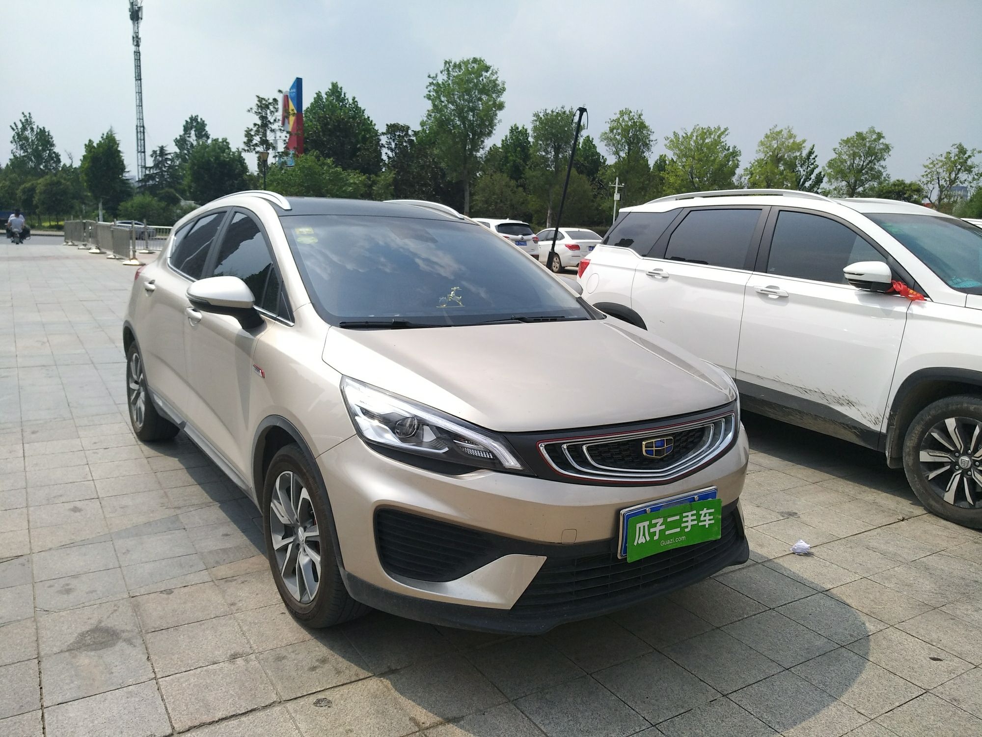 吉利 帝豪gs 2018款 领潮版 1.4t 自动领尚智联型