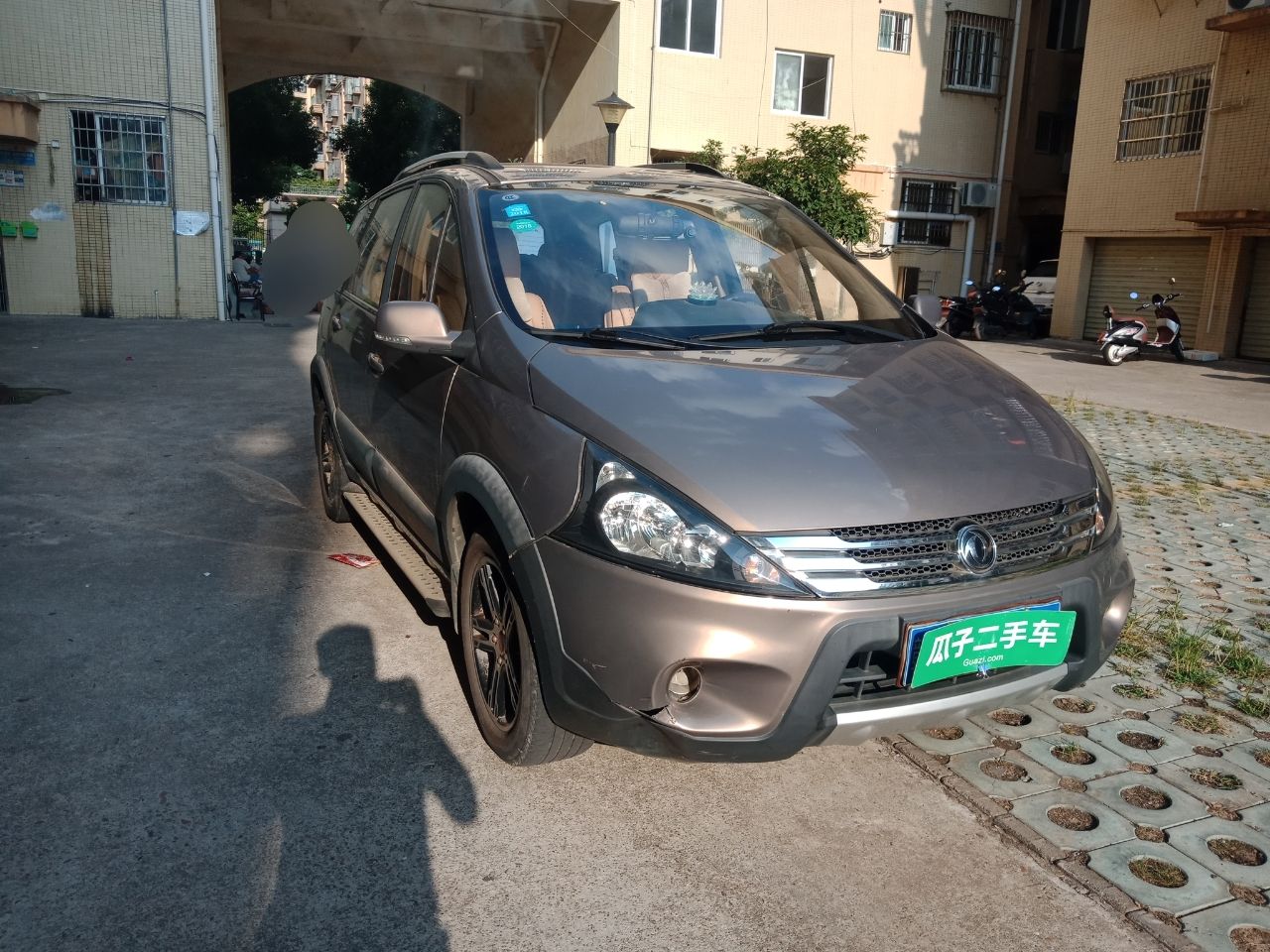 东风景逸suv 2012款 1.6l 手动 前驱 豪华型 (国Ⅳ)