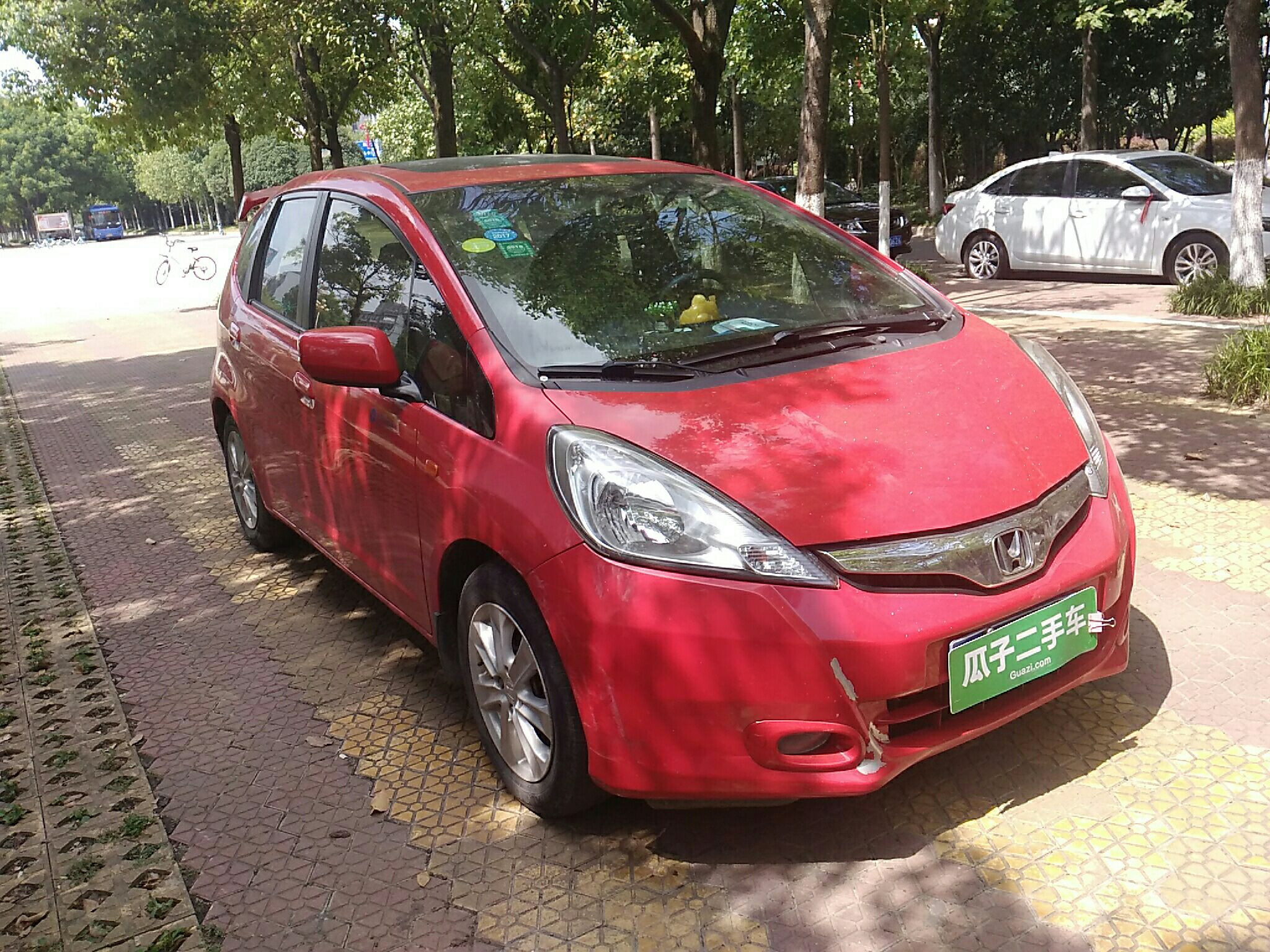 5l 自动 两厢轿车 豪华型 (国Ⅳ)