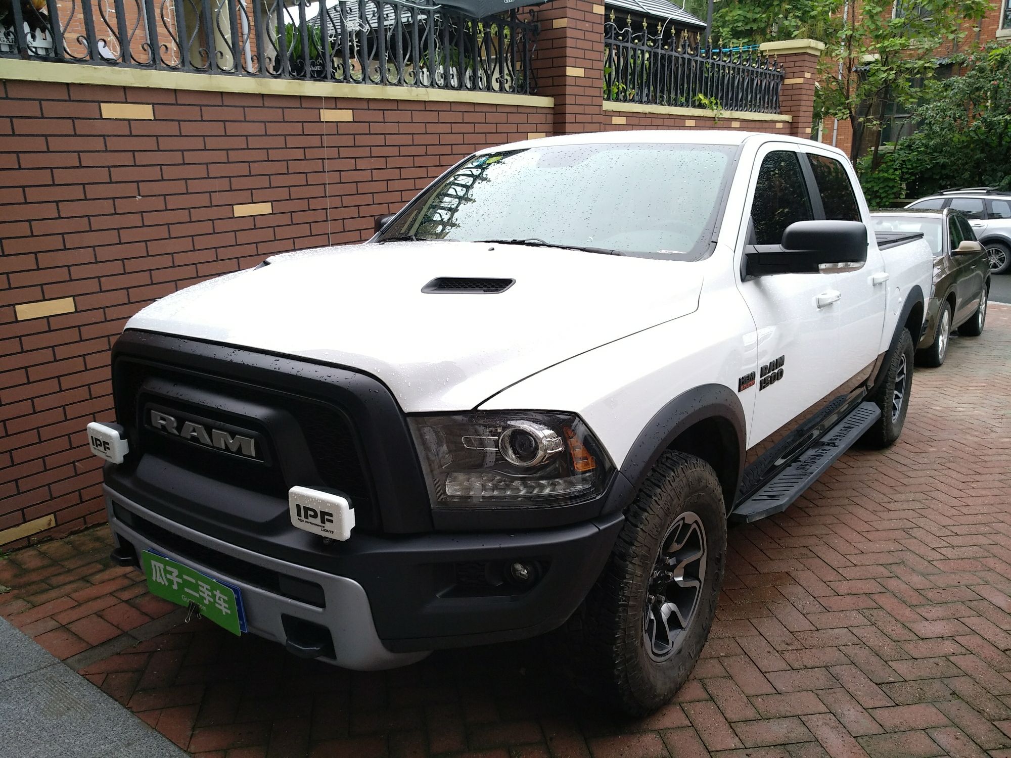道奇 公羊 ram1500平行进口