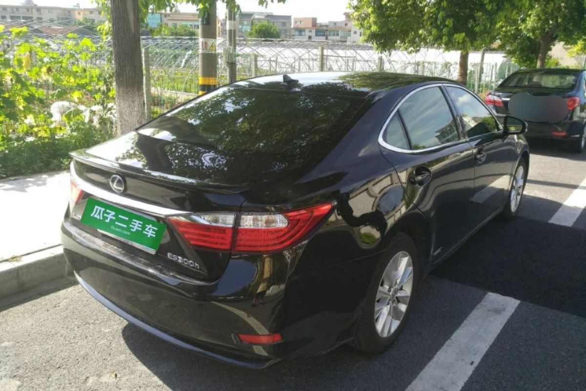 2013款es300h豪华版,2021款es300h新款 雷克萨斯es 2013款 300h 豪华版
