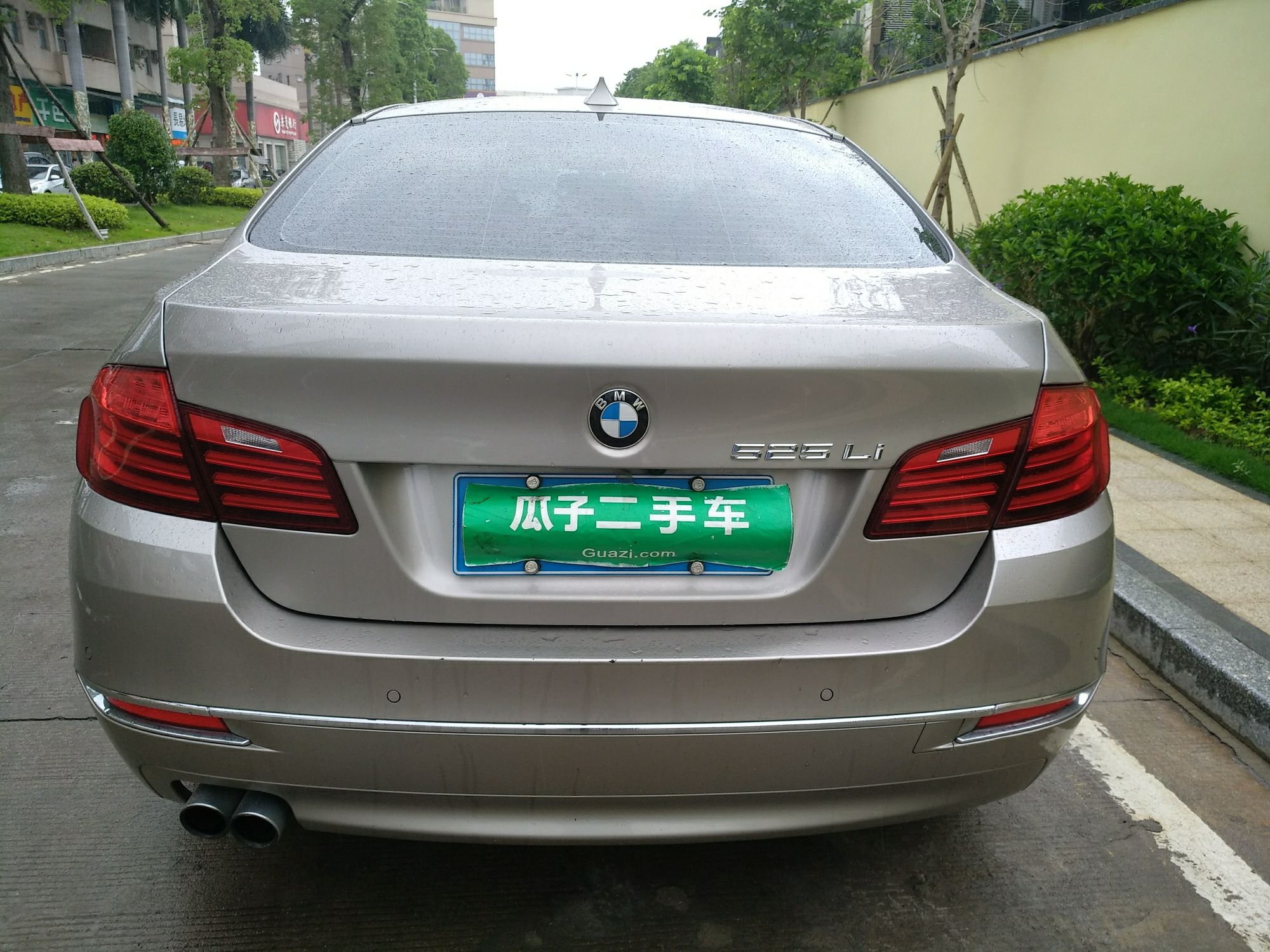 2016宝马5系型号bmw7201em(bmw525li)自动波5座排量2.0 基本信息