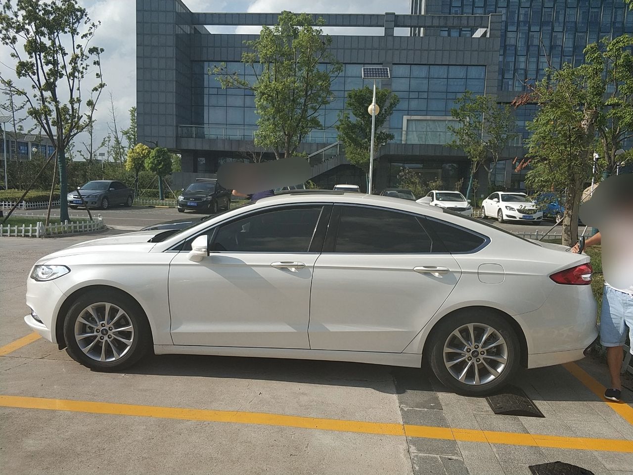福特 蒙迪欧 2017款 ecoboost 180 时尚型
