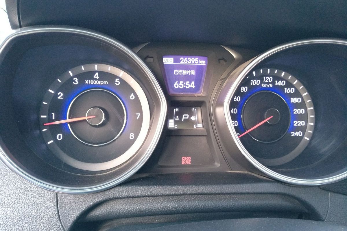 2015款朗动参数配置,朗动2015款自动时尚型 现代 朗动 2015款 1.6l 自动领先型 基本信息