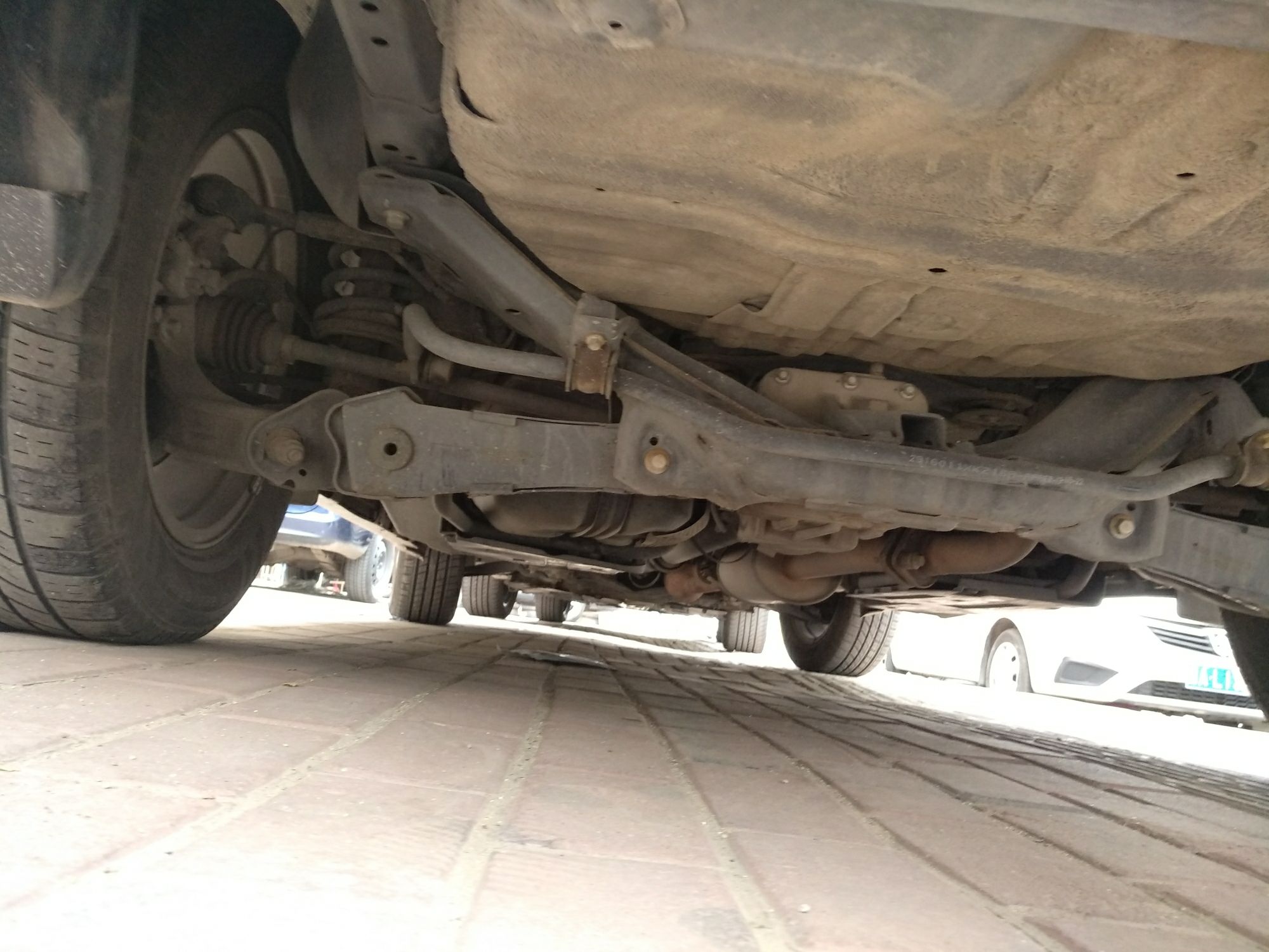 哈弗h6 2013款 1.5t 手动四驱精英型
