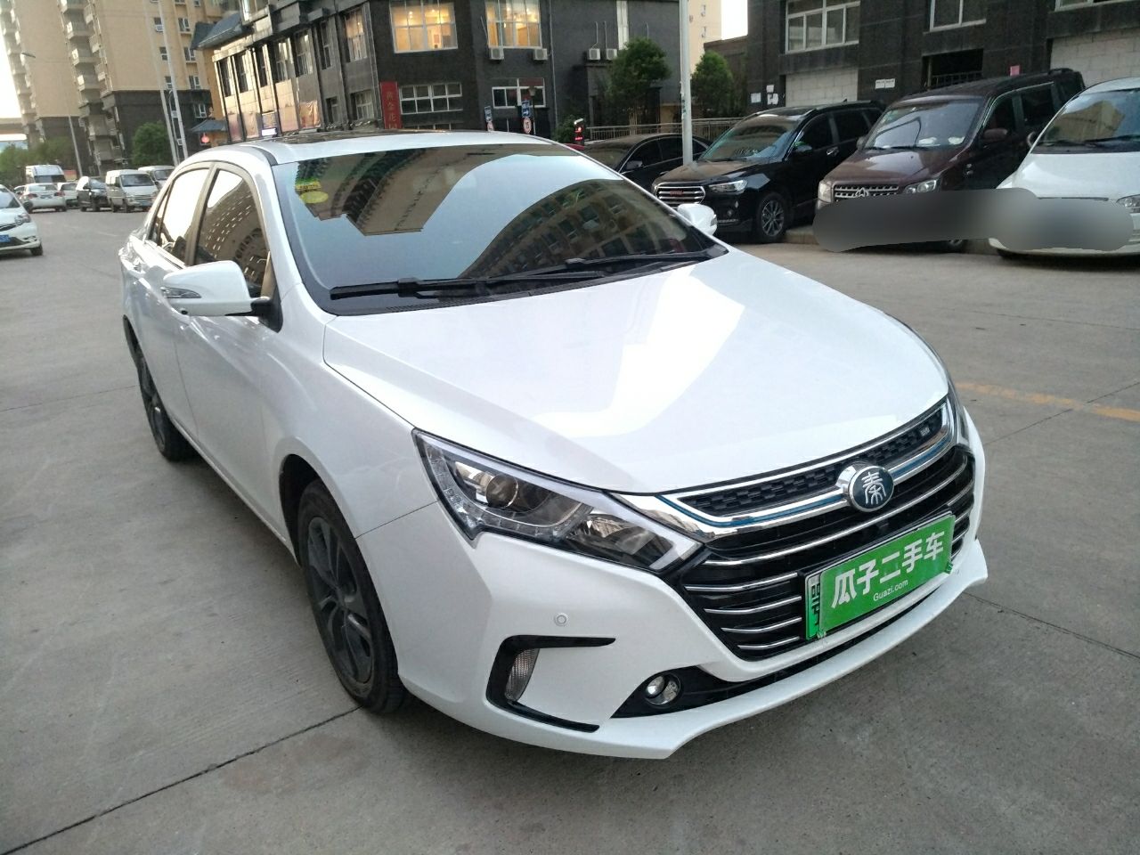 比亚迪 2018款 秦80 1.5t自动挡混动