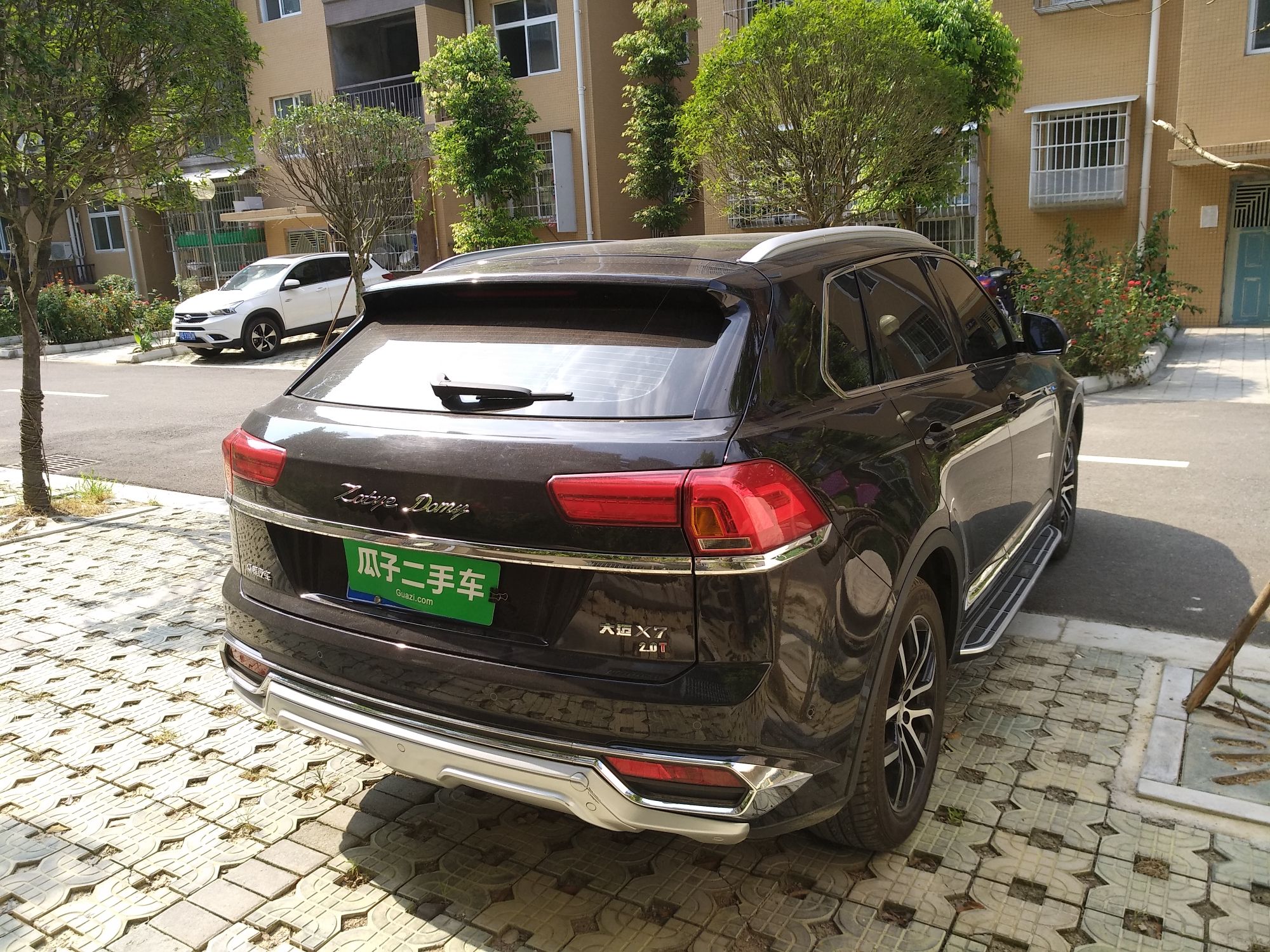 众泰 大迈x7 2017款 2.0t dct至尊型