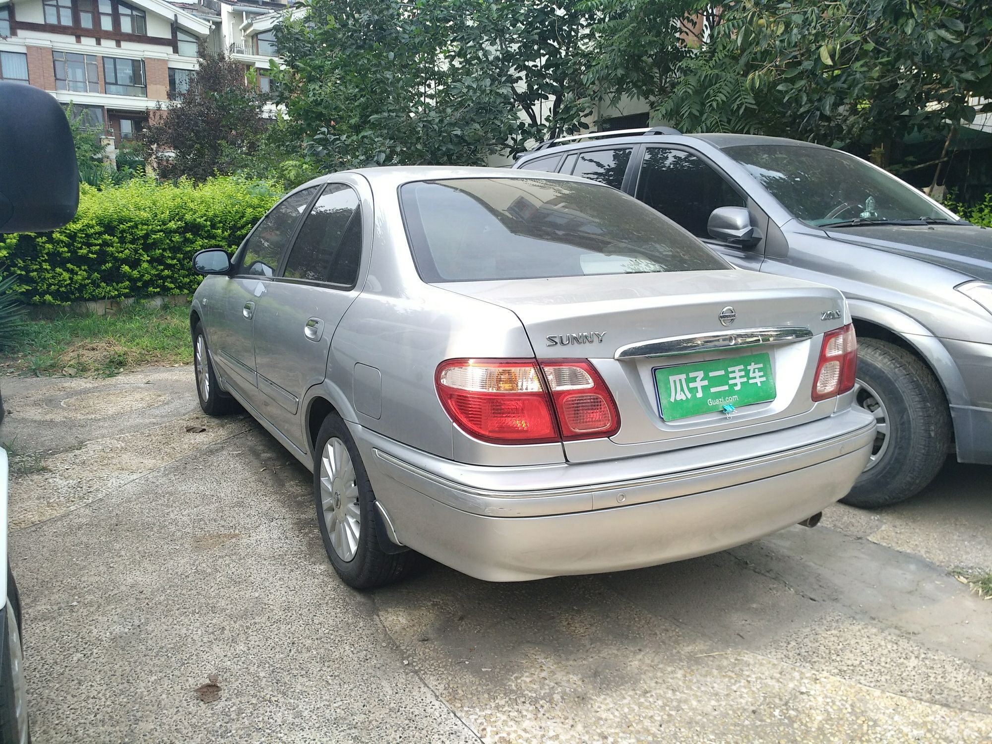 日产 阳光 2004款 2.0ls 自动