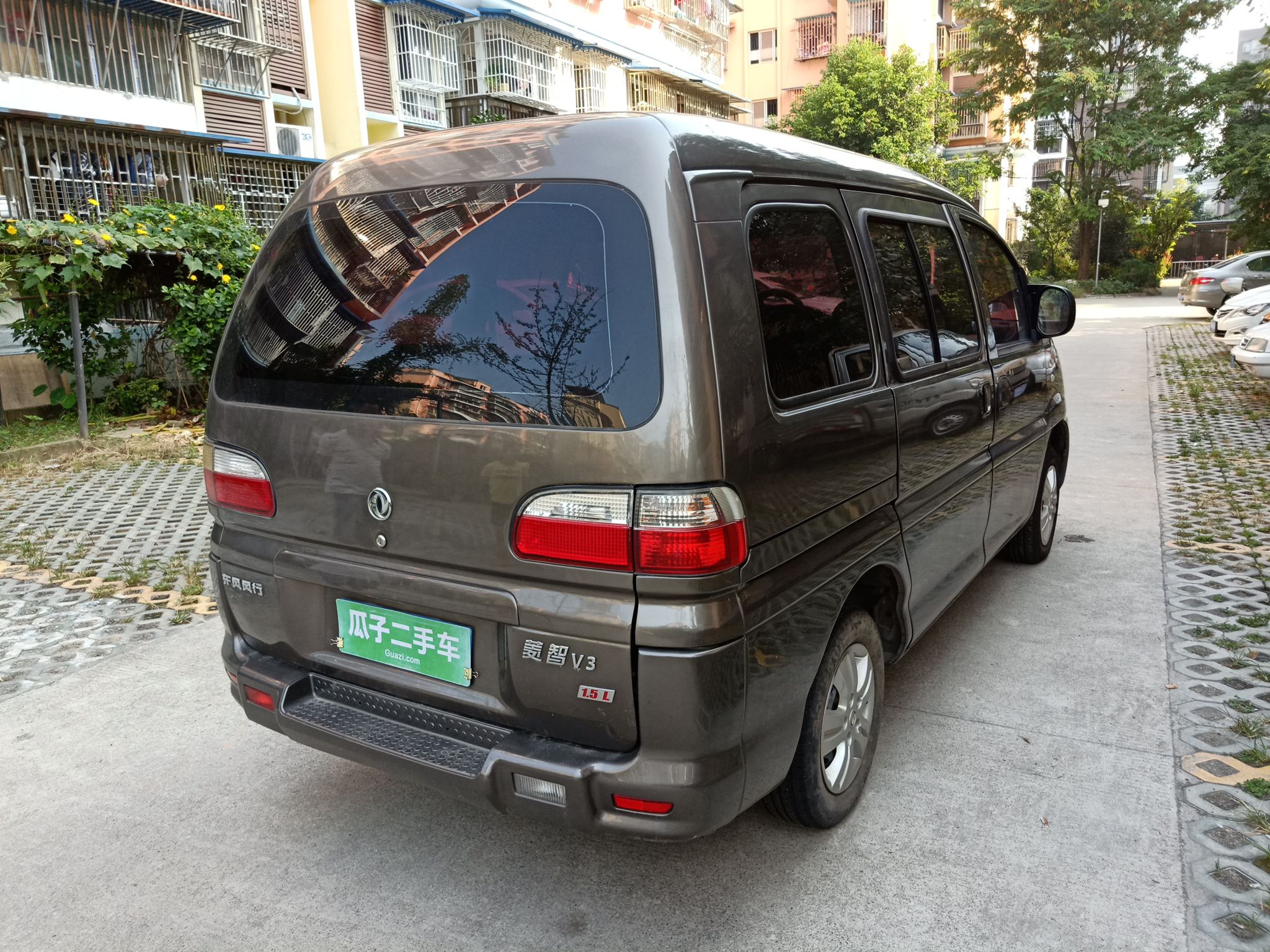 东风风行 菱智 2013款 v3 1.5l 7座标准型ii