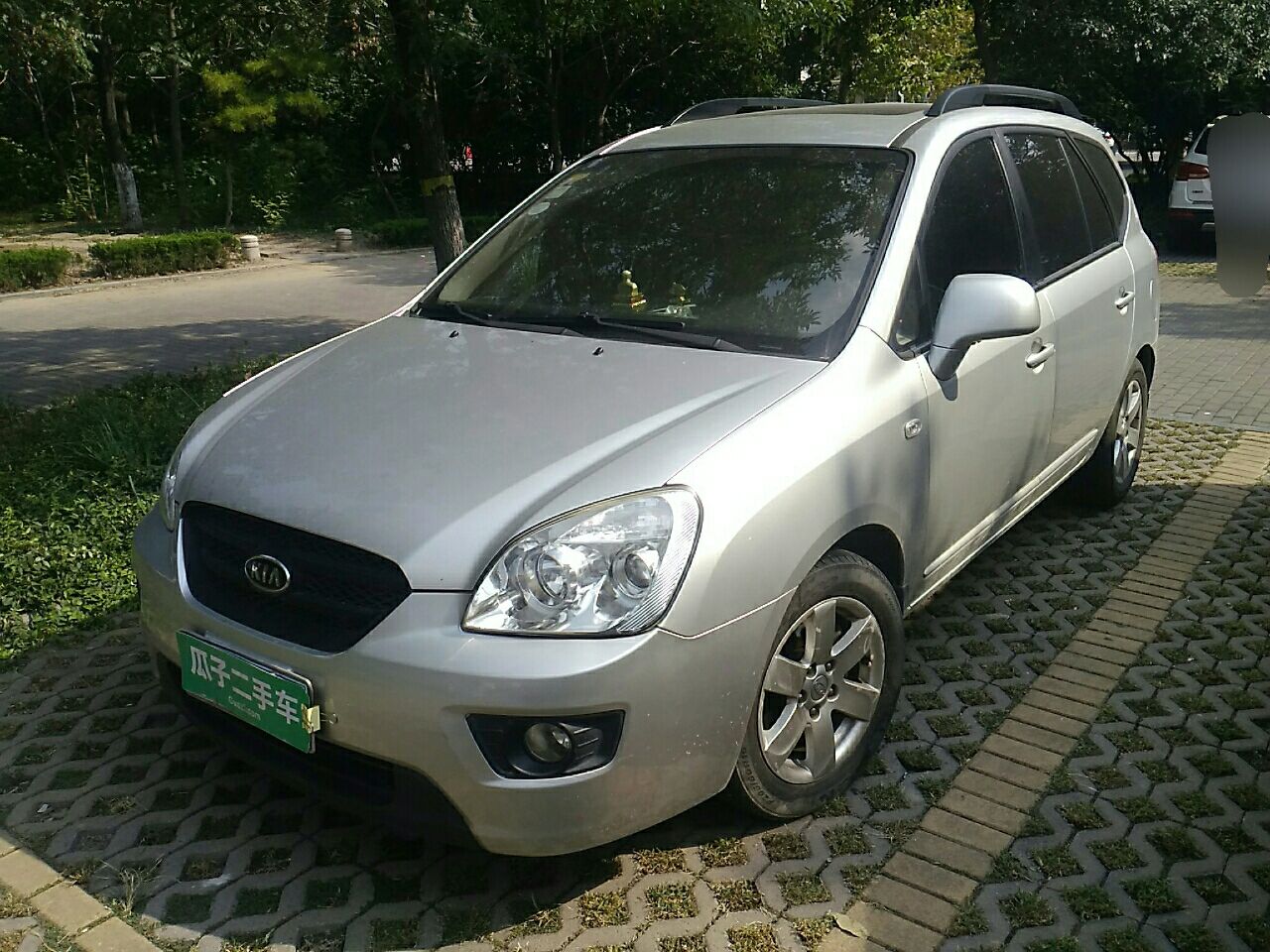 起亚 新佳乐 2007款 2.0l 7座标准版(进口)